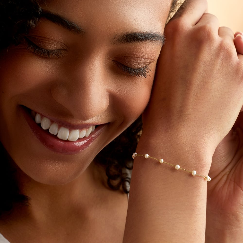 3-3.5mm Cultured Pearl Station Bracelet in 14kt Yellow Gold