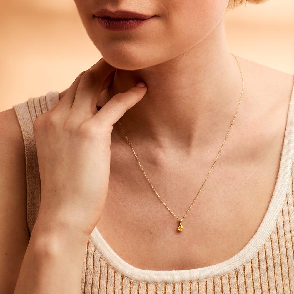 .21 Carat Citrine Pendant Necklace in 14kt Yellow Gold